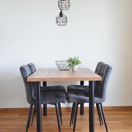 See- Und Bergblick *